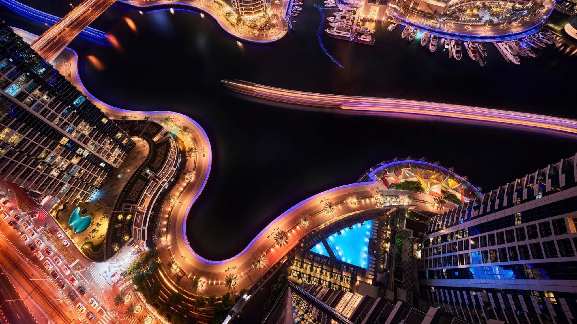 Intercontinental Dubai Marina By Ihg Hotel Екстериор снимка Aerial view of the Dubai Marina