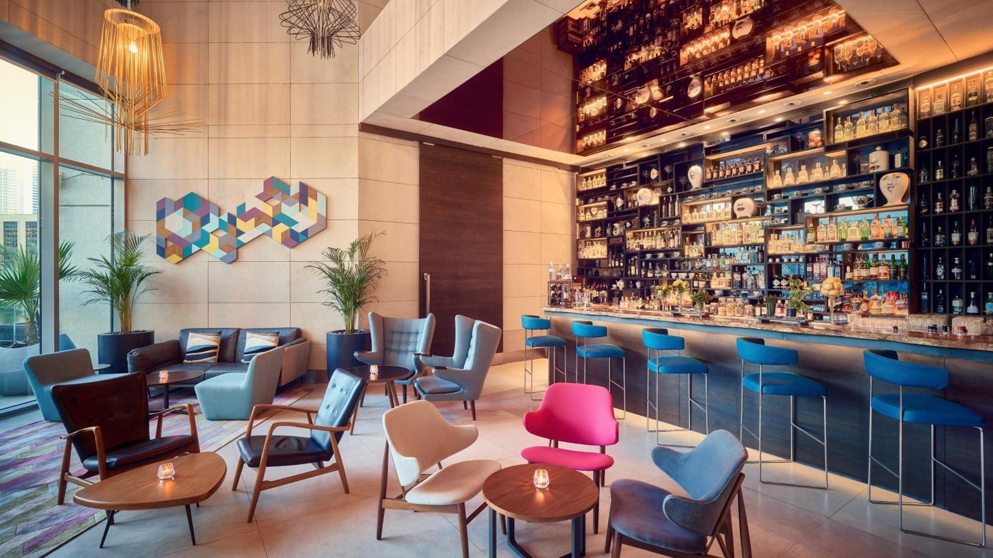 Intercontinental Dubai Marina By Ihg Hotel Екстериор снимка The Bar